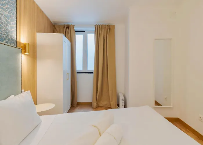 Downtown 42 * Setúbal